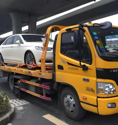 长沙市道路救援电话附近100米_拖车师傅电话